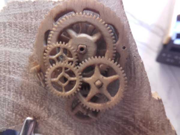 Drveni ručni sat mehanički pogon